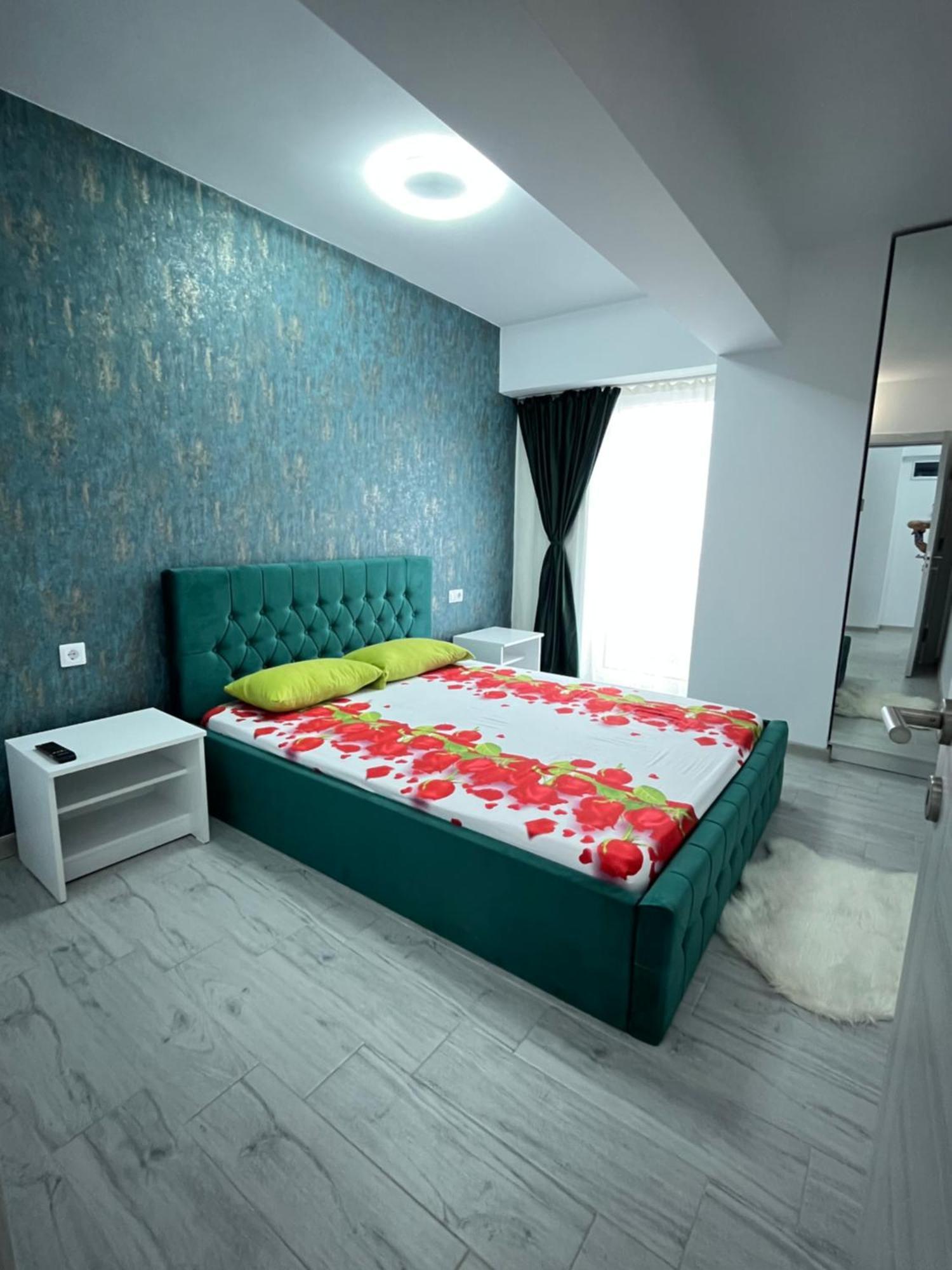Luxy Apartment Крайова Екстериор снимка