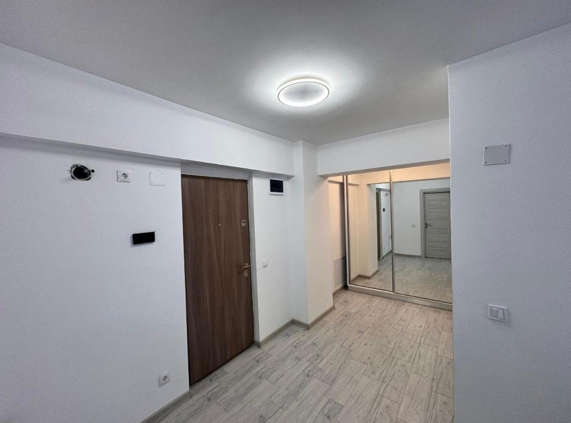 Luxy Apartment Крайова Екстериор снимка